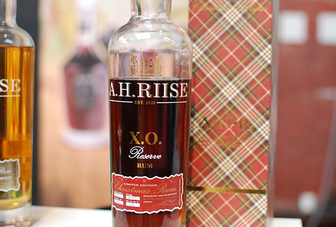 ah-riise-christmas-edition-photo01