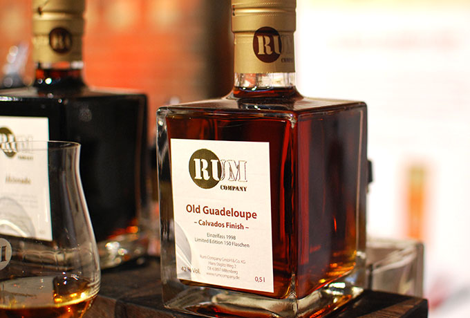 Rum Company Old Guadeloupe Calvados Finish